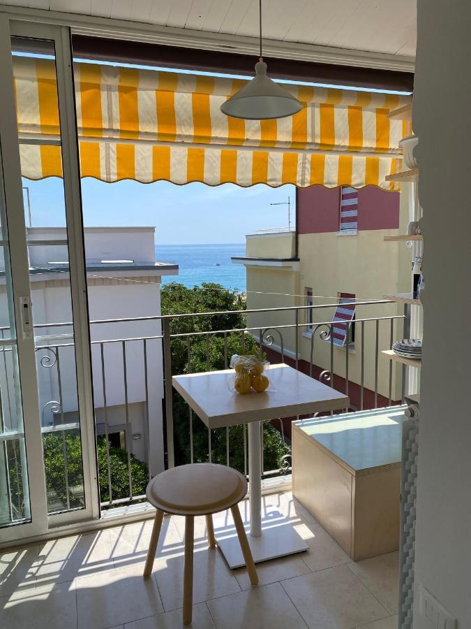 Residence Villa Ombrosa Spotorno Kültér fotó