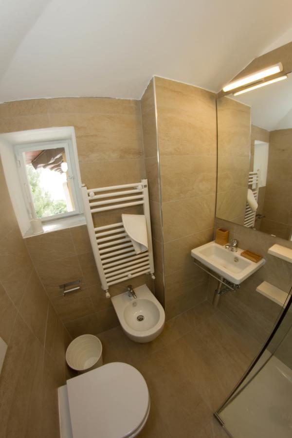 Residence Villa Ombrosa Spotorno Kültér fotó